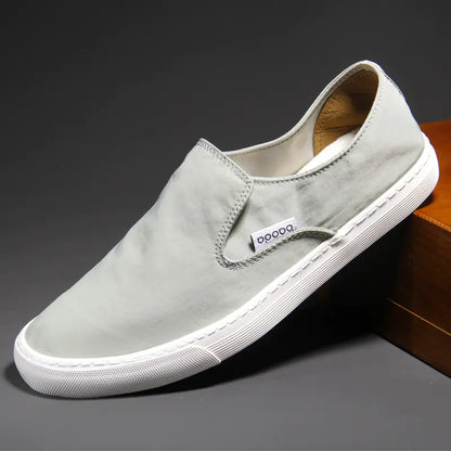 Casual Canvas Men’s