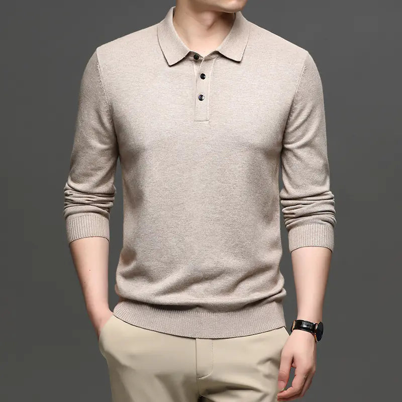 Elegant Men’s Wool T-shirt with Lapel