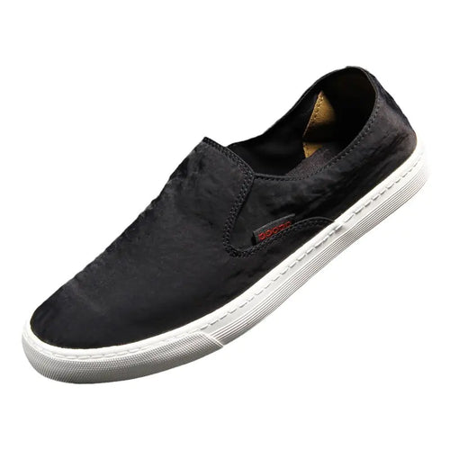 Casual Canvas Men’s